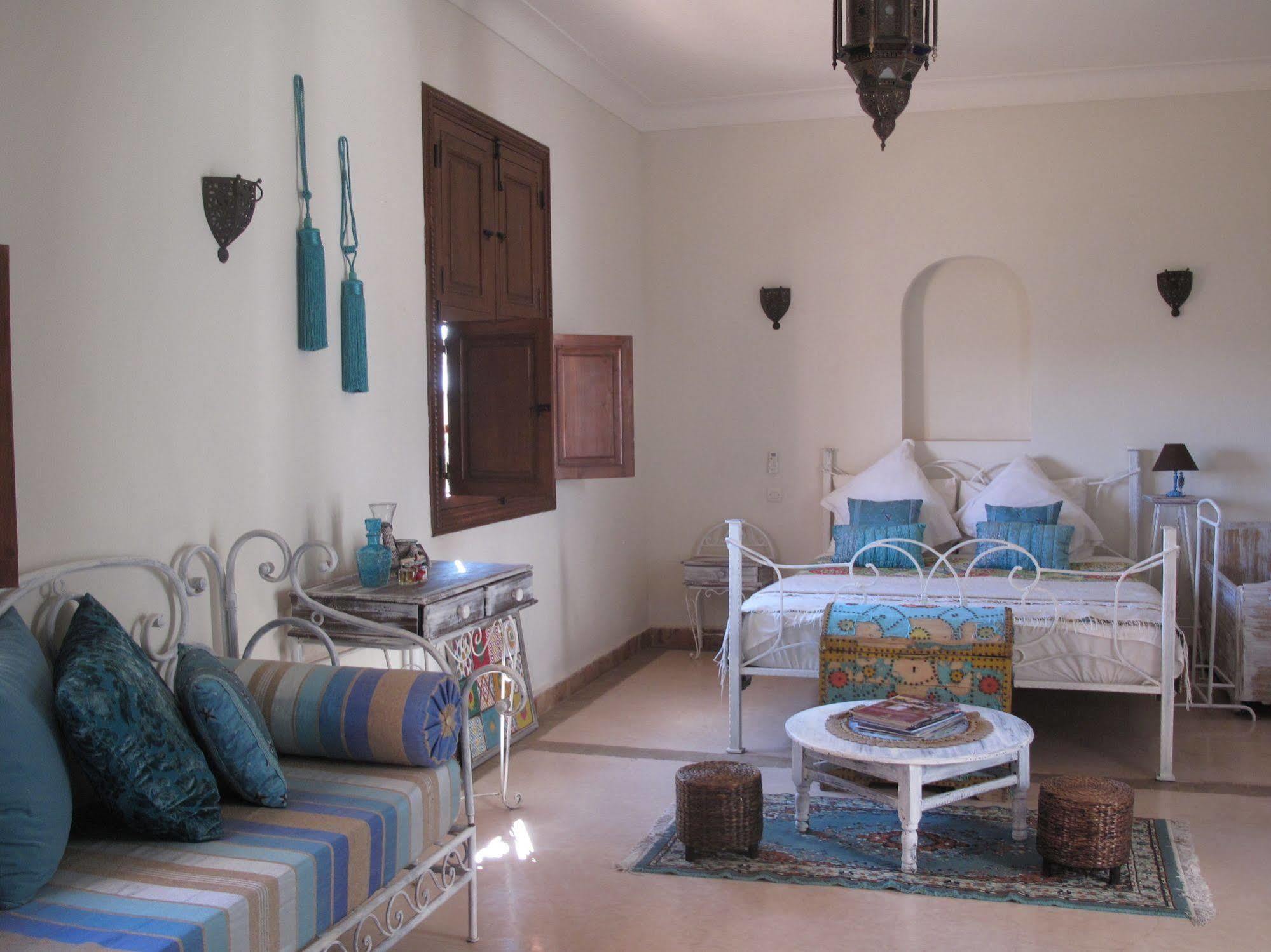 Riad Couleur Sable Sidi Abdallah Ghiat Eksteriør billede